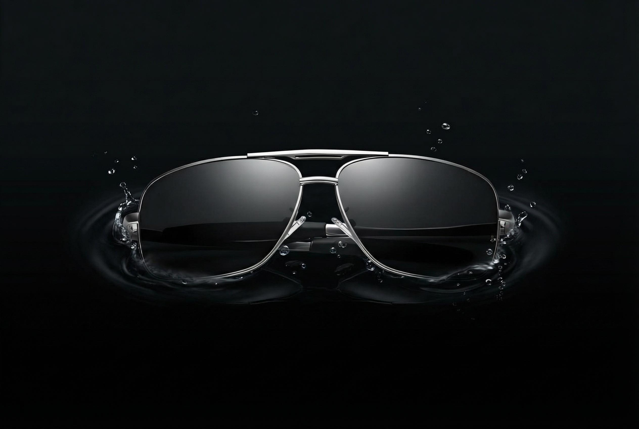 Wraparound UV400 polarised sunglasses - Top summer sunglasses trends | Missandtrendy®