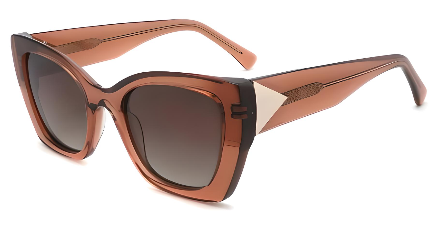 "Naomi" Polarized