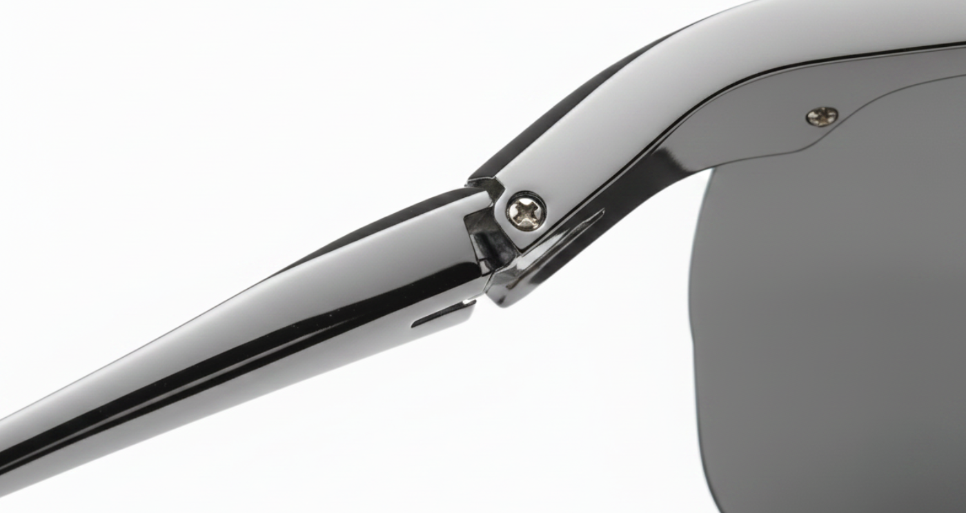 Leon gunmetal frame and black lens  Uninsex Polarised UV 400 Sports Cycling Sunglasses spring hinge close up