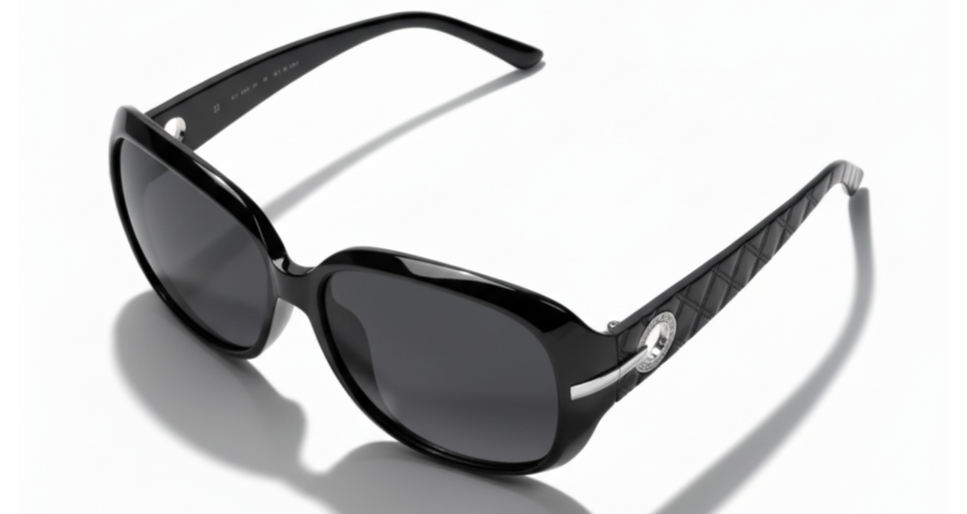 Missandtrendy Manchester oversized  sunglasses with black frame and gradient blacklens 45º top side new style