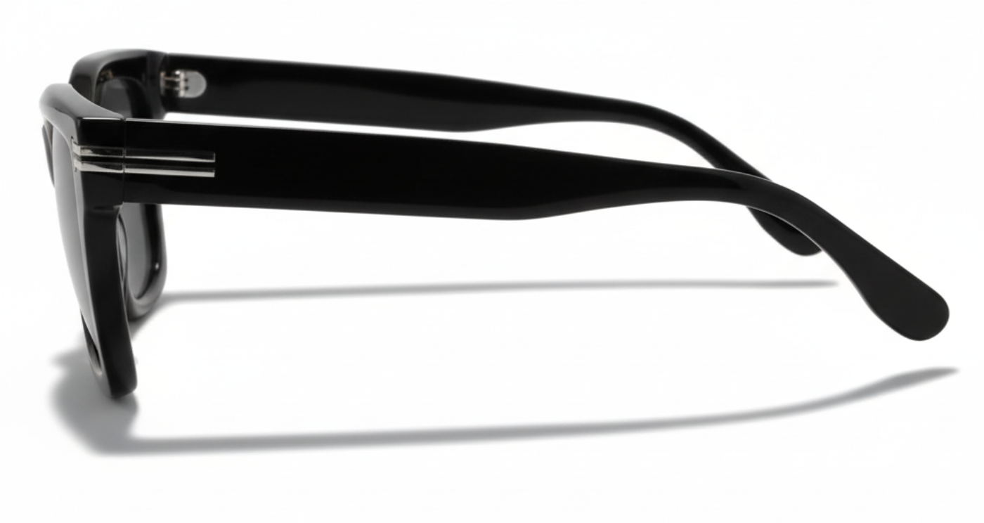 Missandtrendy burtterfly sunglasses with black frame and black lens 90º side view_new_01