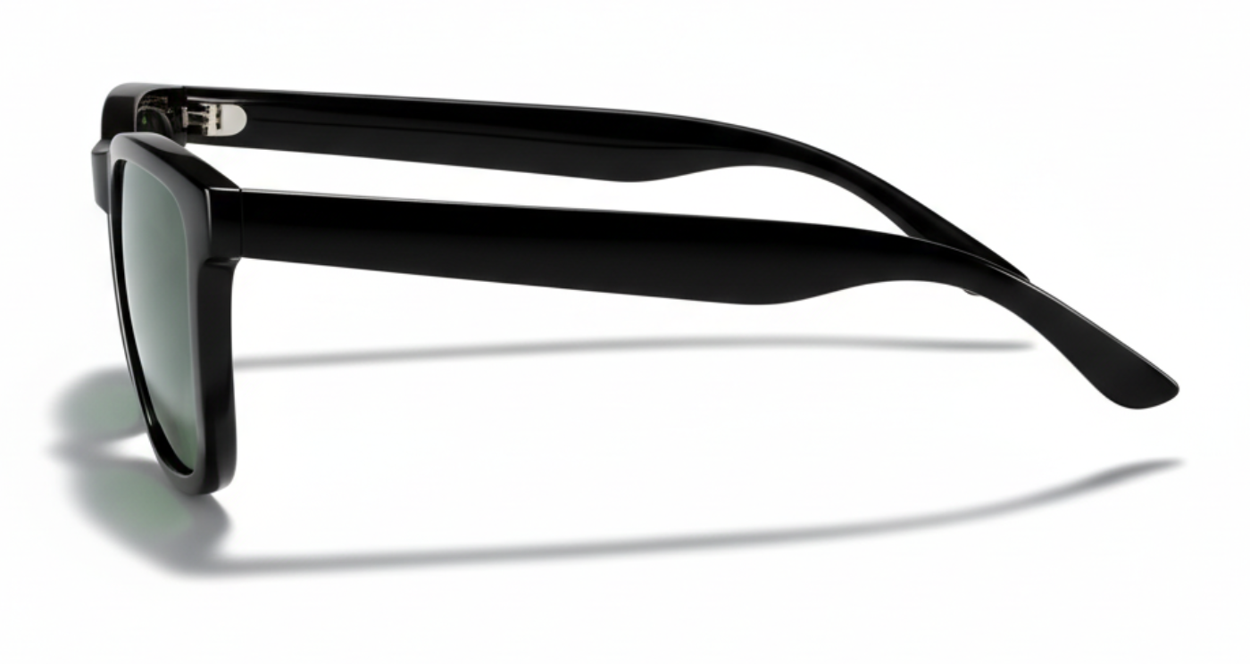 Missandtrendy camden wayfarer sunglasses with black frame and green lens 90º side view_01