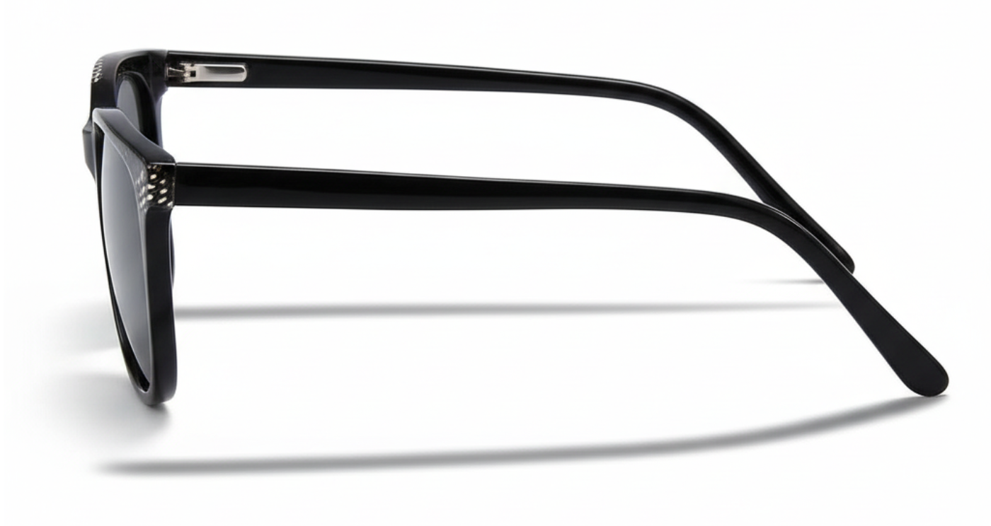 Missandtrendy cat-eye sunglasses with black frame and black lens 90º side view_new_01