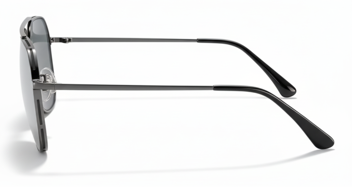 Missandtrendy future Aviator polarised UV400 sunglasses with silver frame and mirror silver lens 90º side and white background