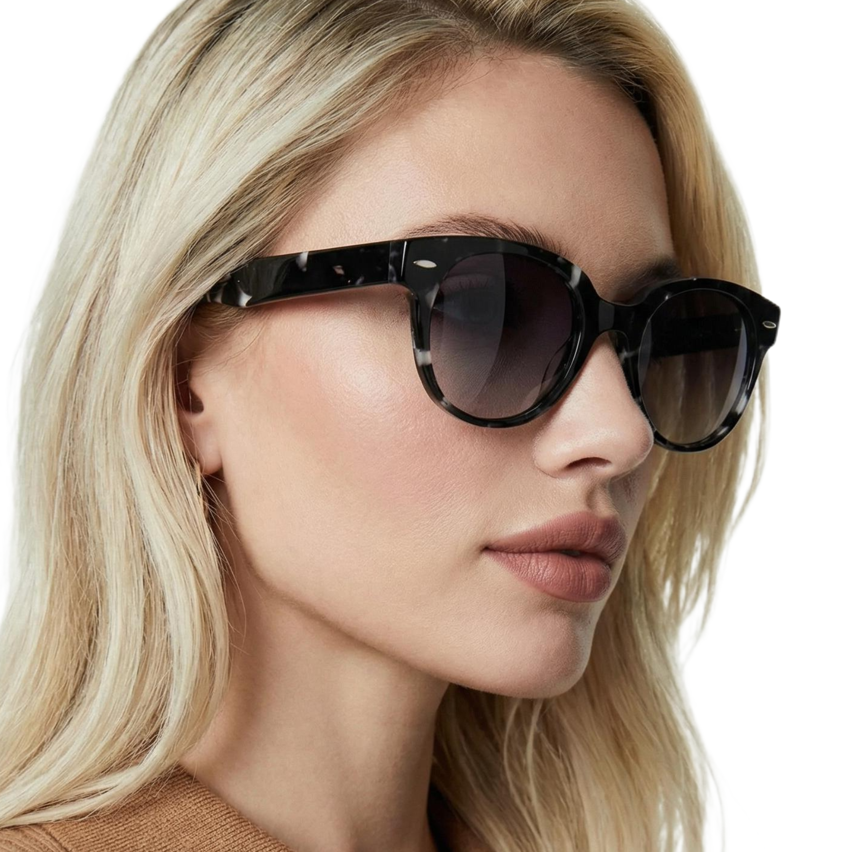 woman_wearing_zenith_black_frame_and_black_lens_wayfarer_sunglasses_by_Missandtrendy_45_side_view_pattern_frame